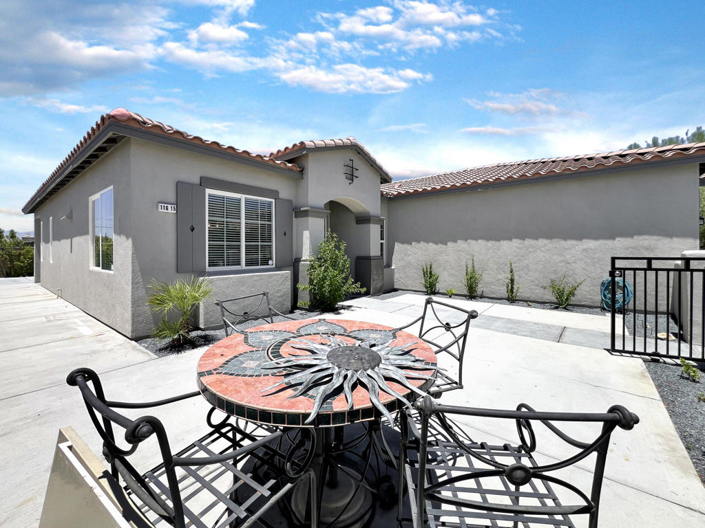 MLS #219132700DA image #2