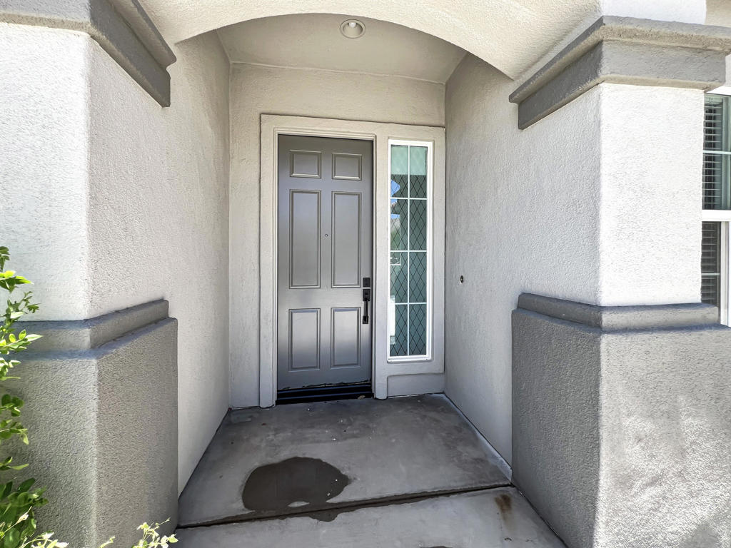 MLS #219132700DA image #4