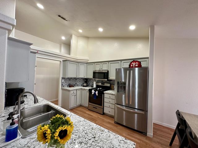 MLS #219132722DA image #3