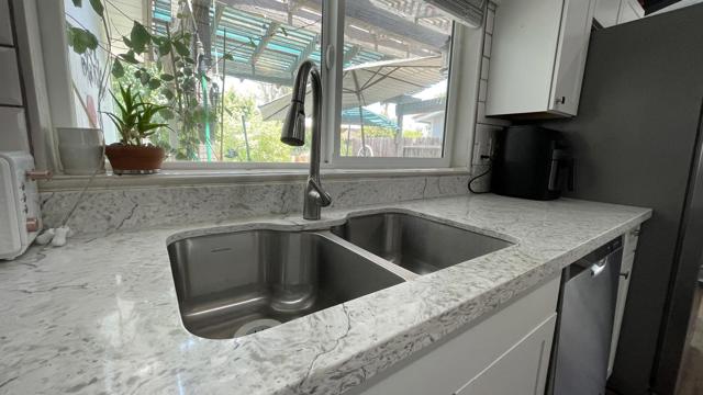 MLS #219132737DA image #17