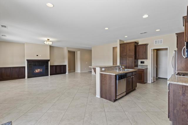 MLS #219132833DA image #12