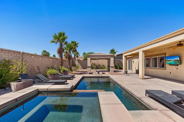 MLS #219132833DA image #3