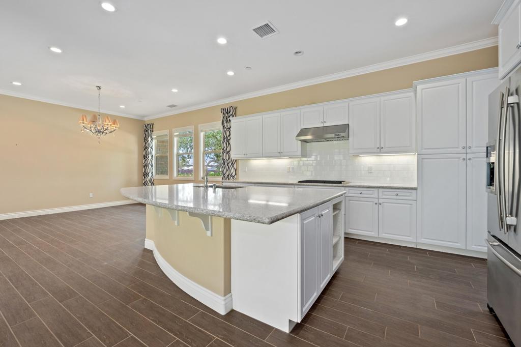 MLS #219132891DA image #14