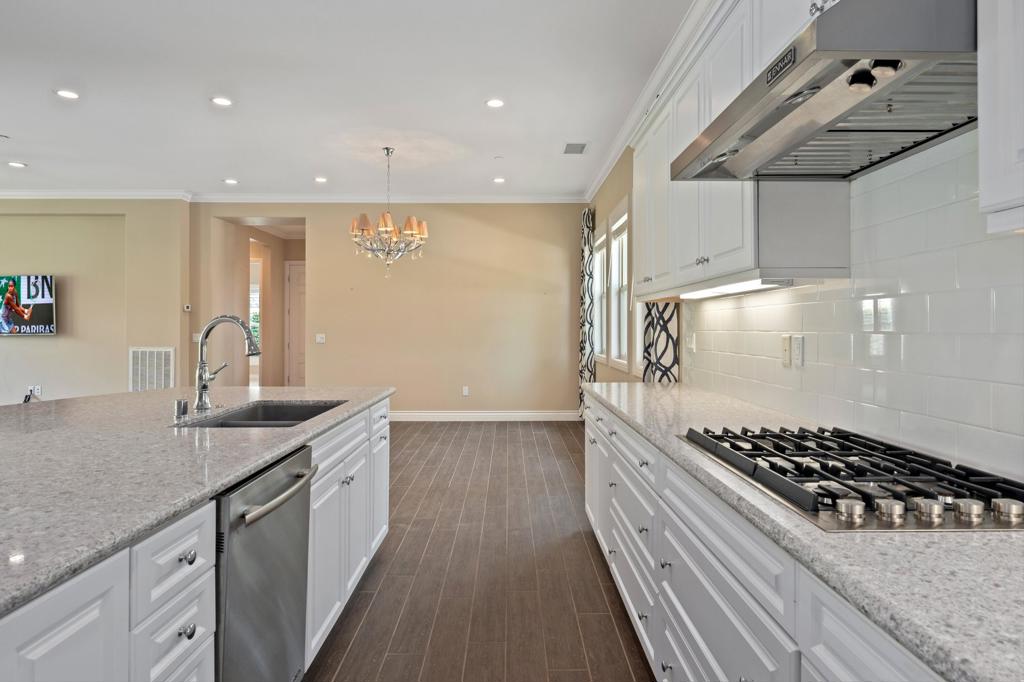 MLS #219132891DA image #15