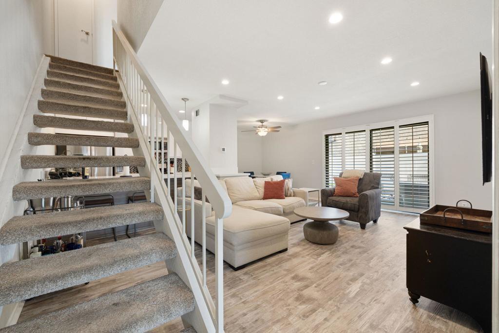 MLS #219132924DA image #12