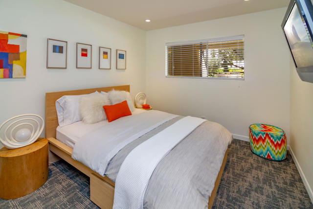 MLS #219132990PS image #3