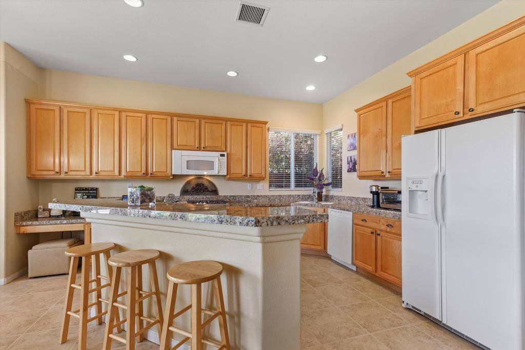 MLS #219132993DA image #15