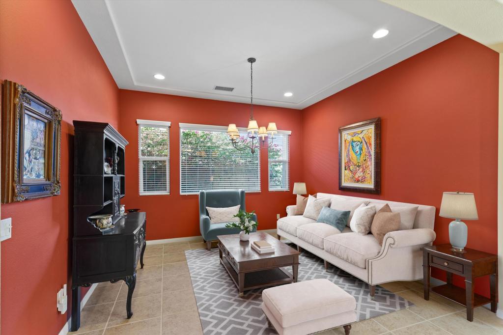 MLS #219132993DA image #3