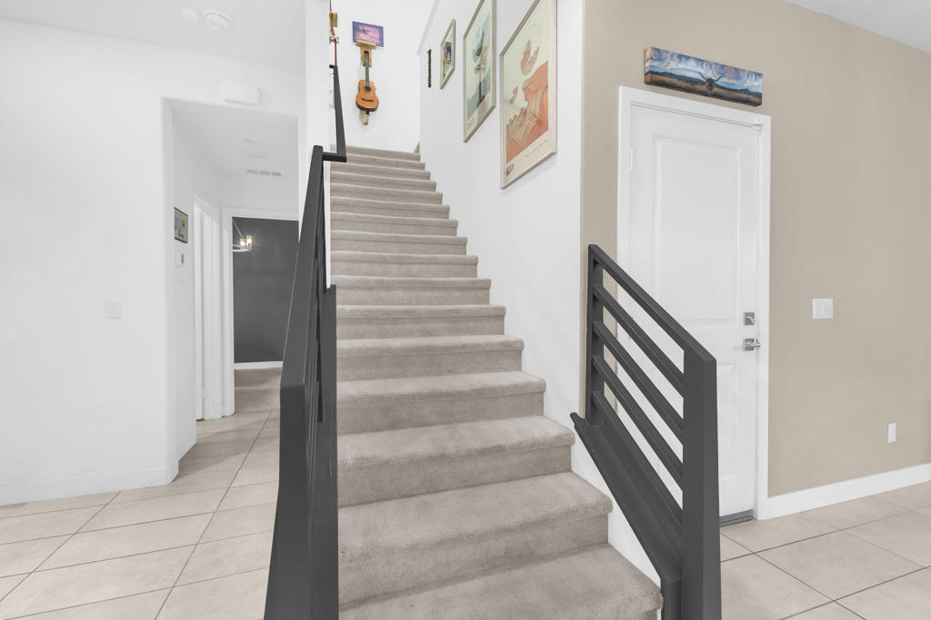 MLS #219132996PS image #9