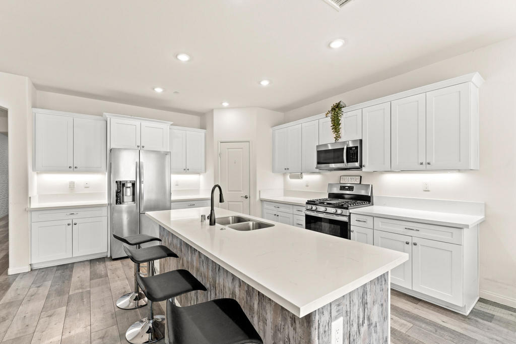 MLS #219132997DA image #1