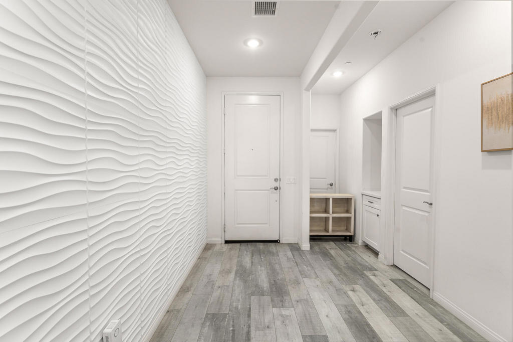 MLS #219132997DA image #6