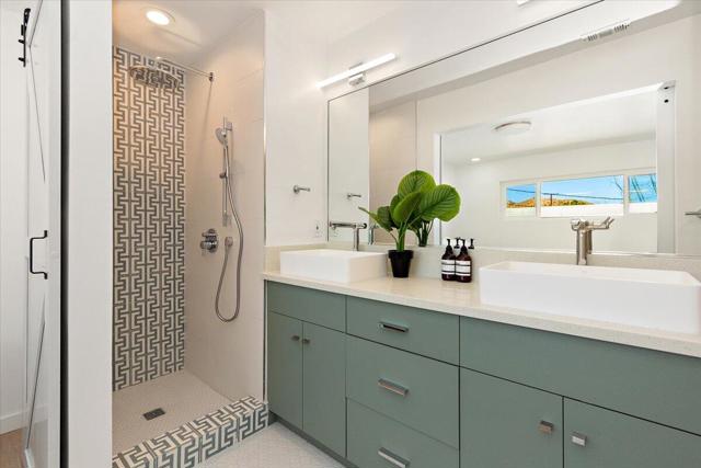 MLS #219133006DA image #12