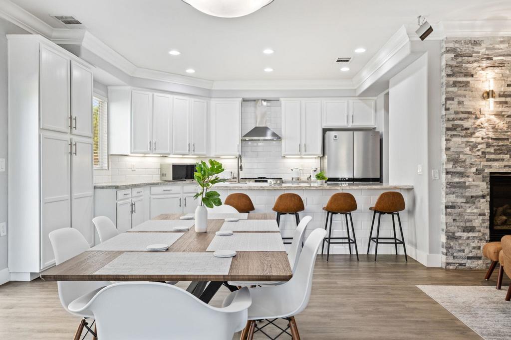 MLS #219133011DA image #3