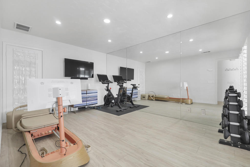 MLS #219133020DA image #10