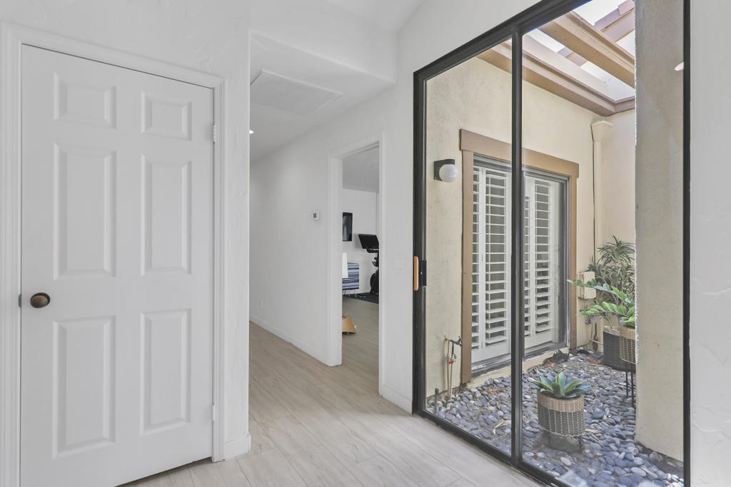 MLS #219133020DA image #9