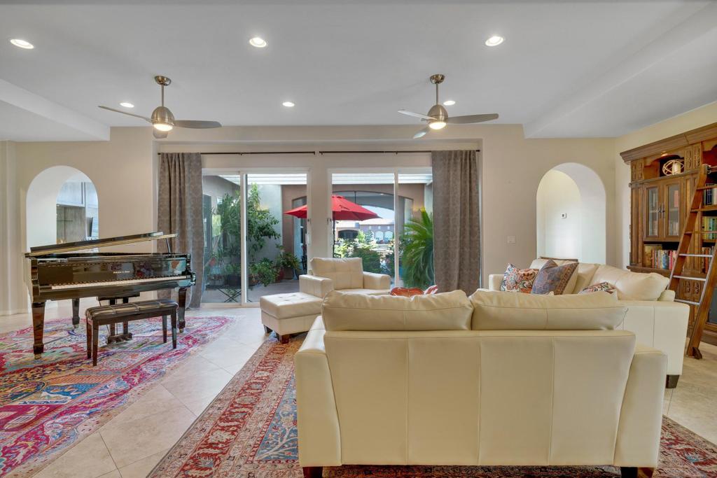 MLS #219133066DA image #10