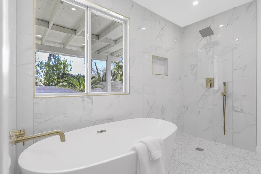 MLS #219133072DA image #18