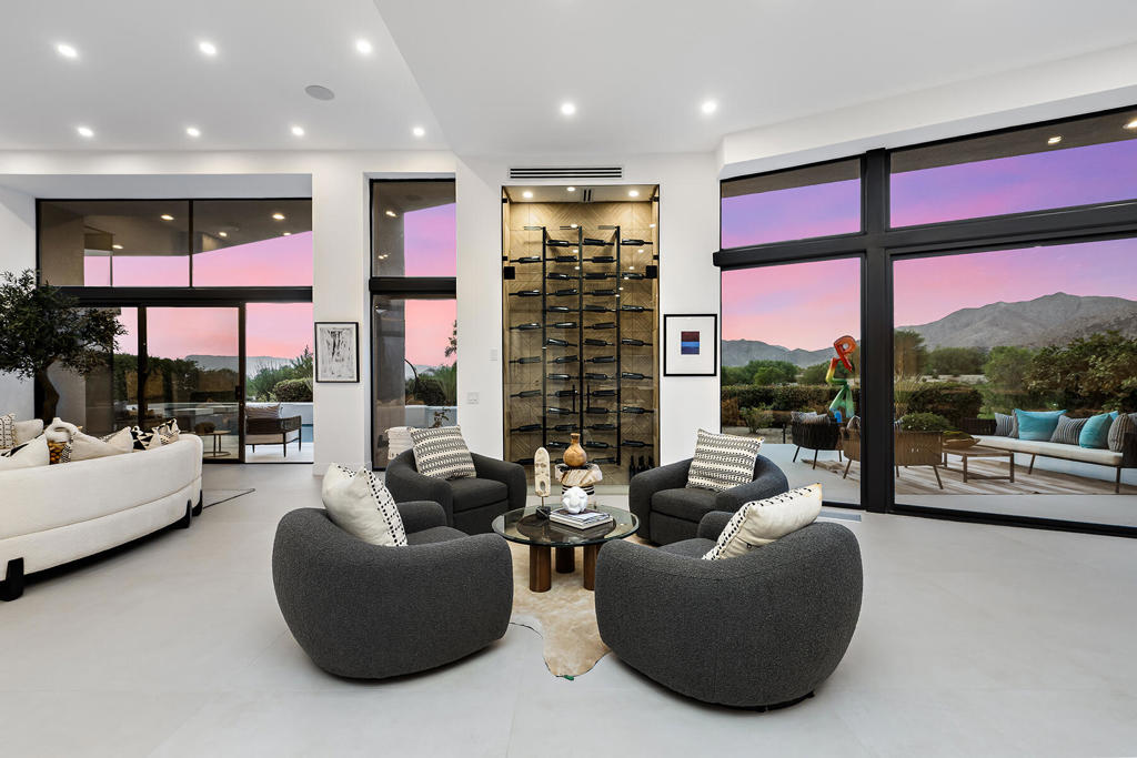 MLS #219133074DA image #17