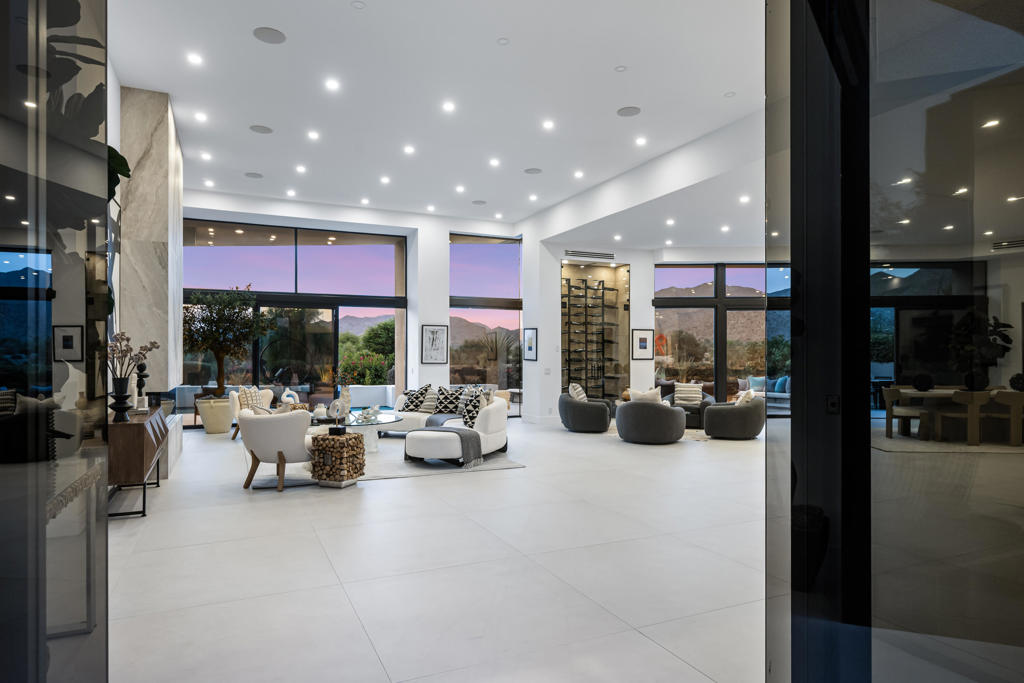 MLS #219133074DA image #8