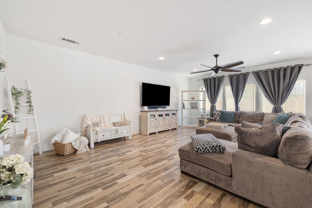 MLS #219133076DA image #10