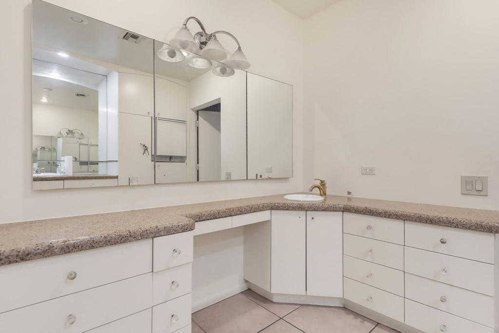 MLS #219133089DA image #10