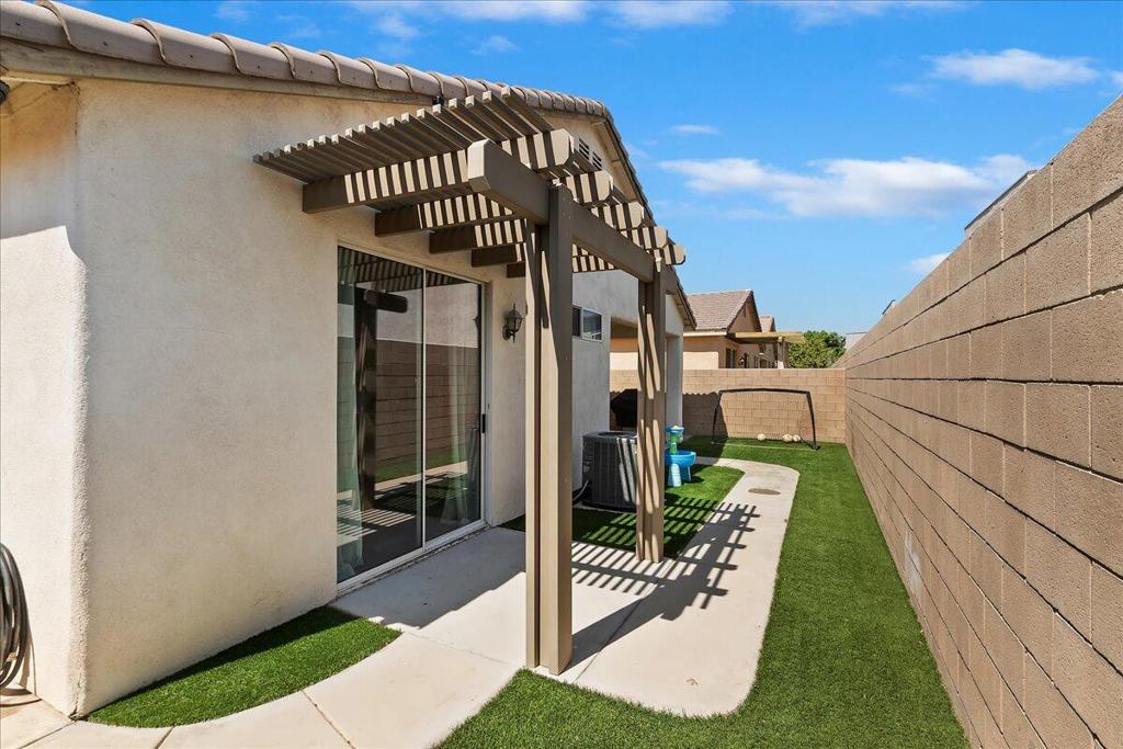 MLS #219133102DA image #25