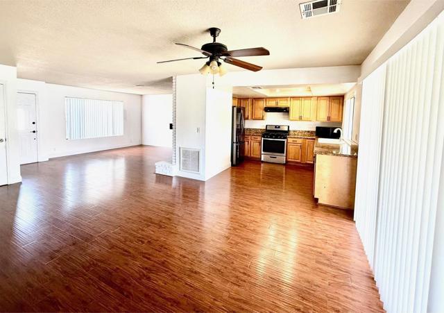 MLS #219133117DA image #2