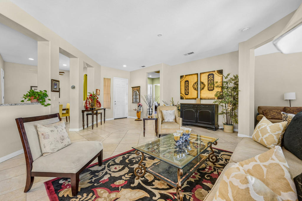 MLS #219133169DA image #5