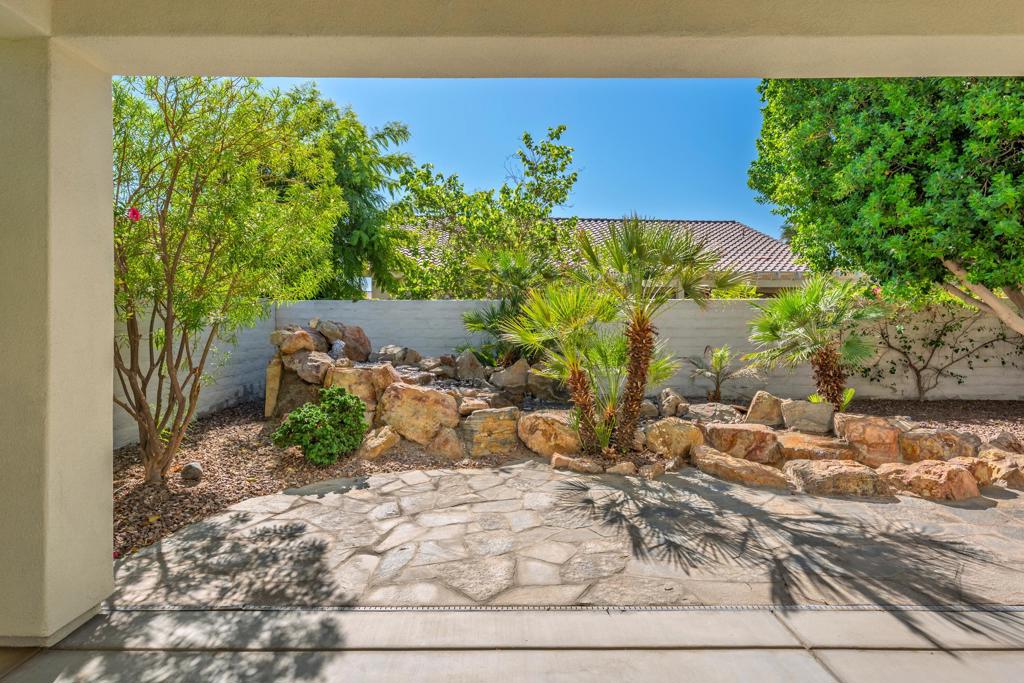 MLS #219133221DA image #2