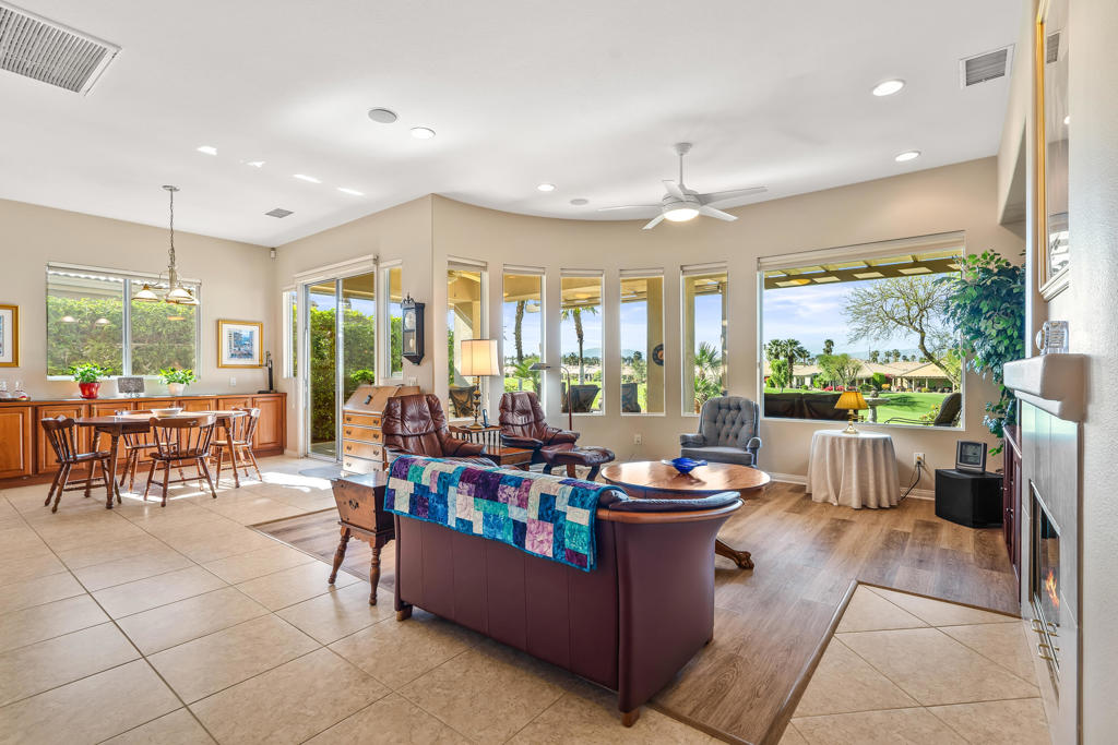 MLS #219133230DA image #14