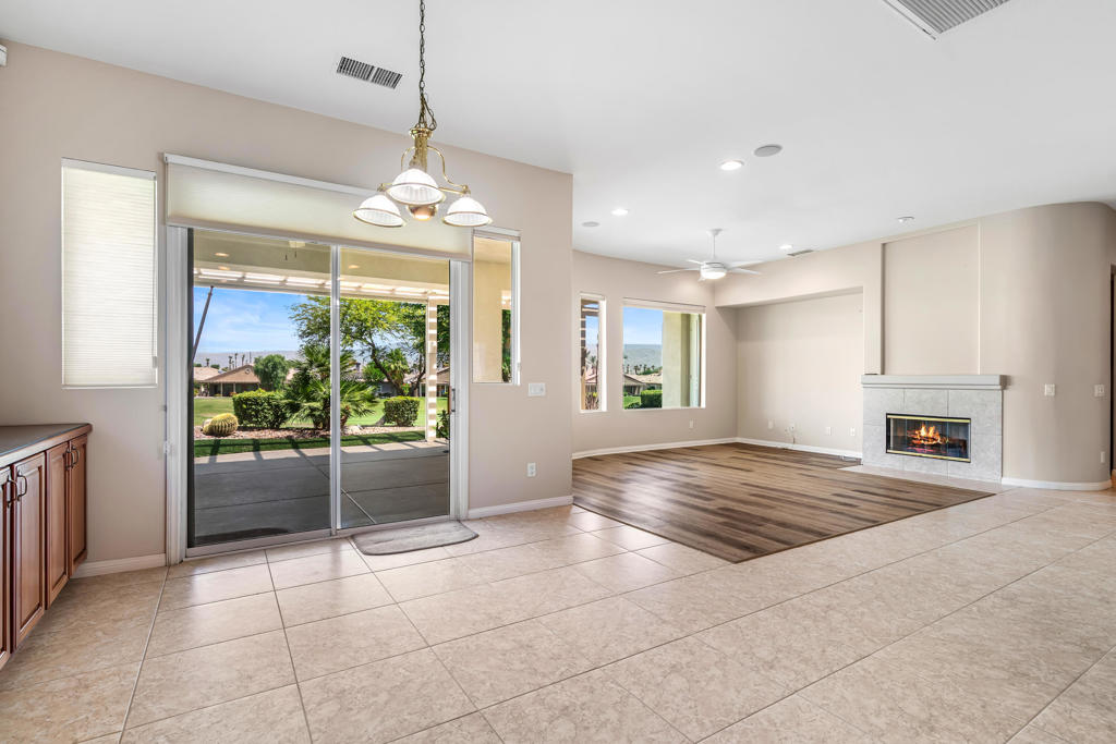 MLS #219133230DA image #18