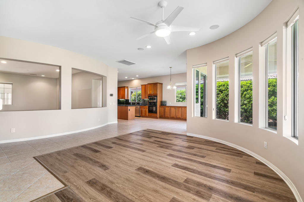 MLS #219133230DA image #21