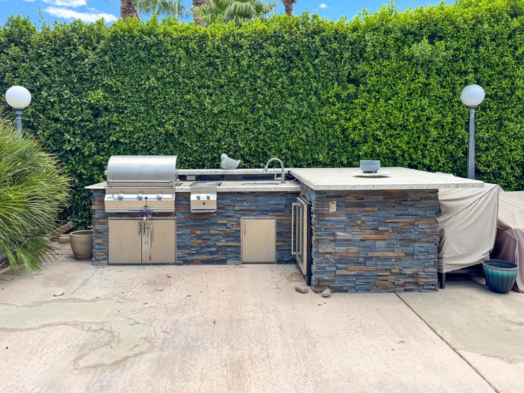 MLS #219133248DA image #2