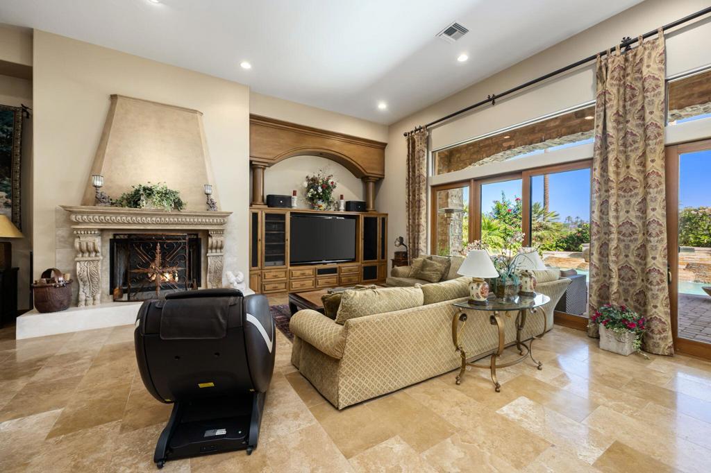 MLS #219133290DA image #6