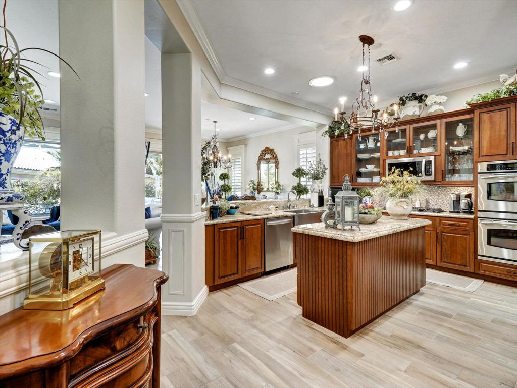 MLS #219133309DA image #11