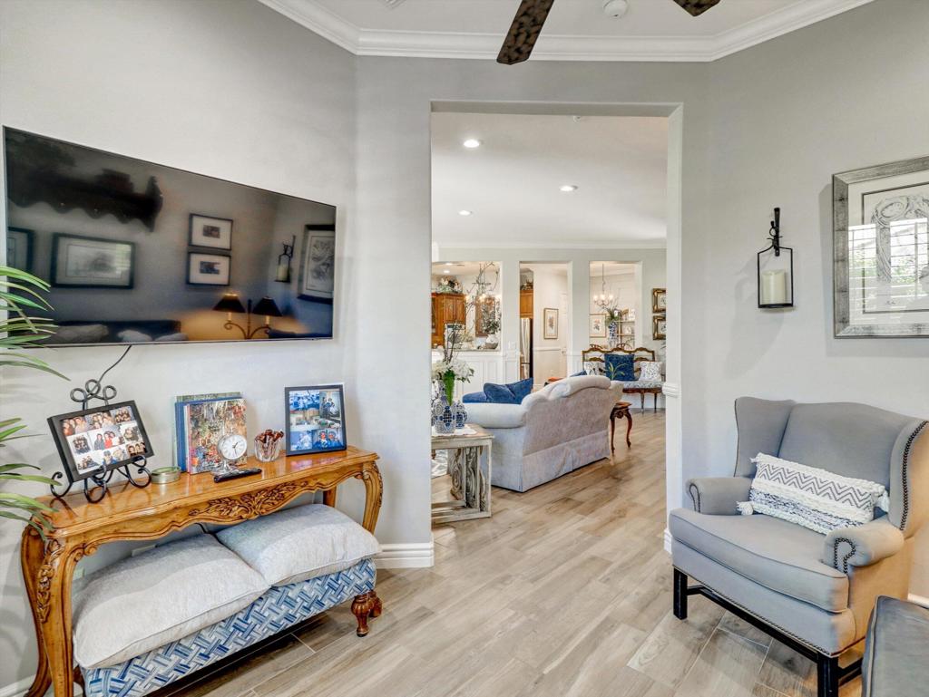 MLS #219133309DA image #14