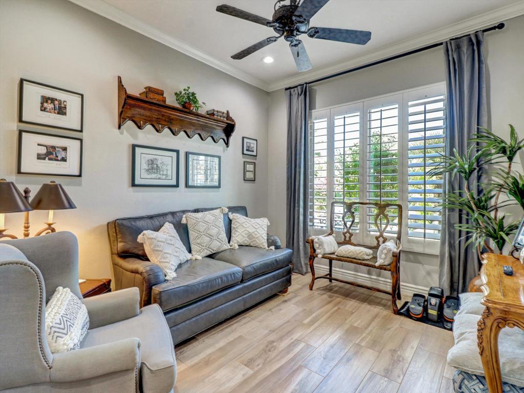 MLS #219133309DA image #2