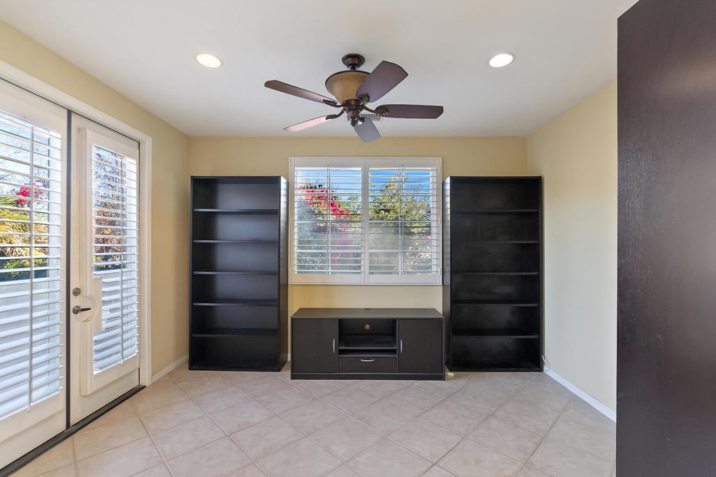 MLS #219133311PS image #14