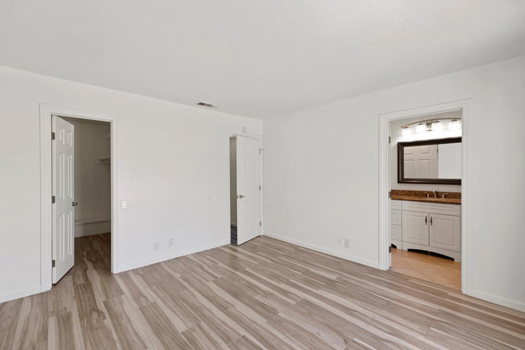 MLS #219133334DA image #14