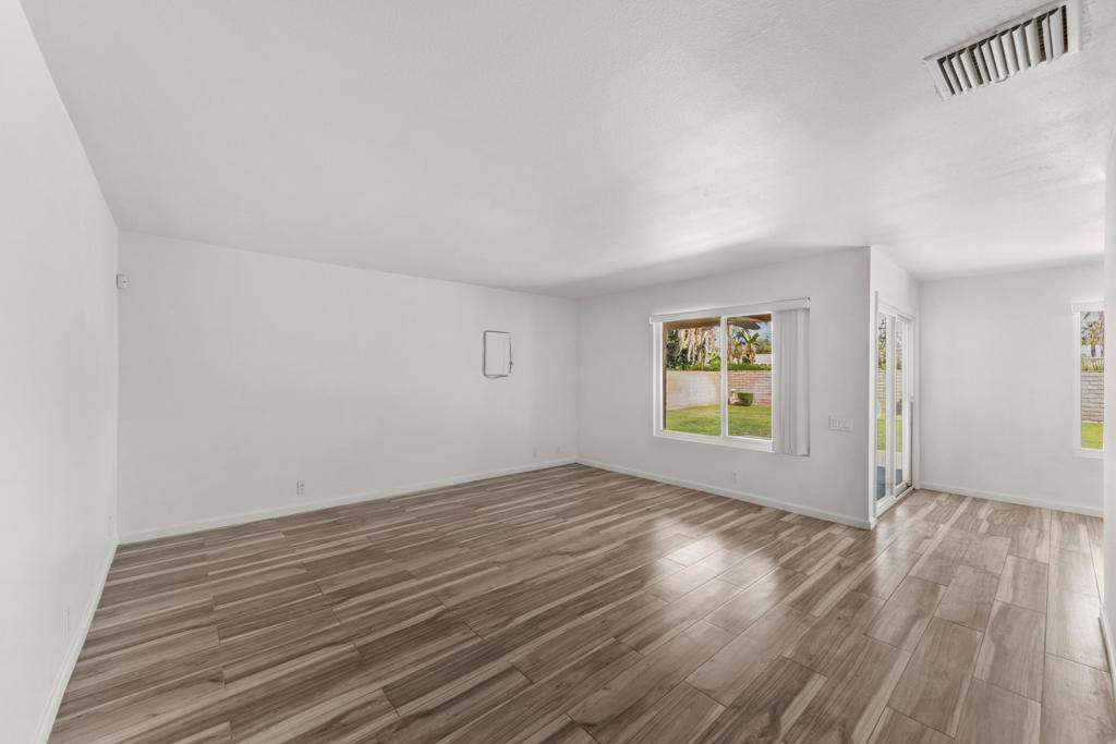 MLS #219133334DA image #4