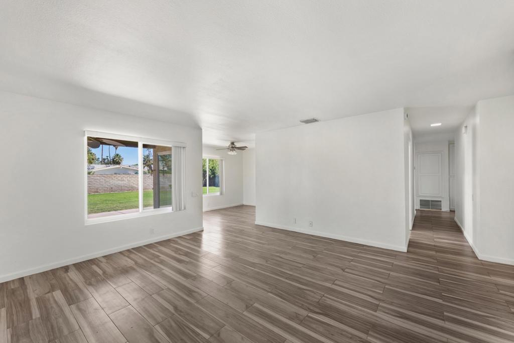 MLS #219133334DA image #5