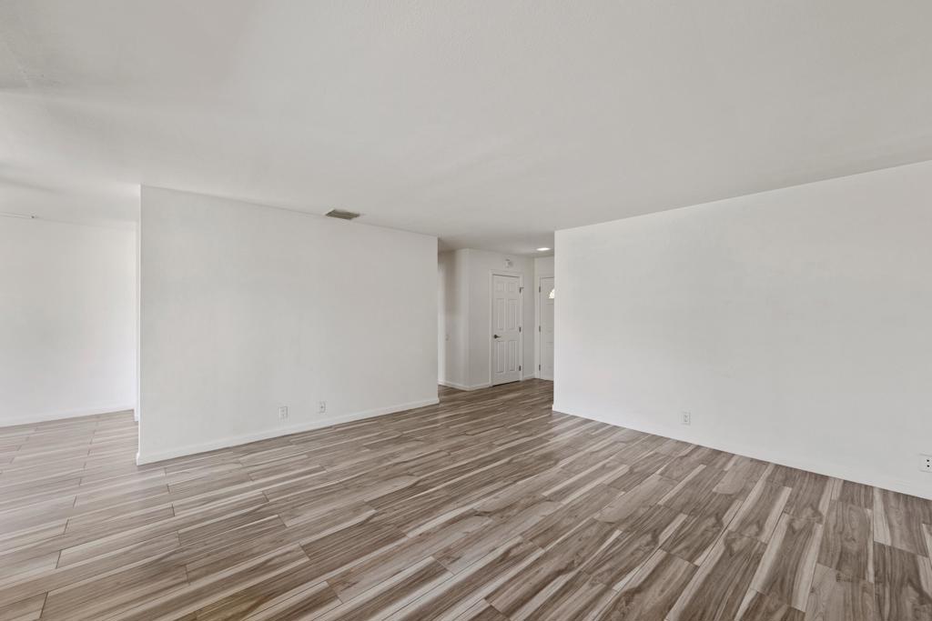 MLS #219133334DA image #6