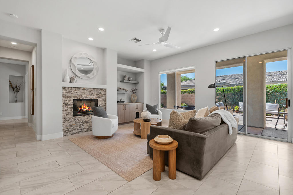 MLS #219133382DA image #3