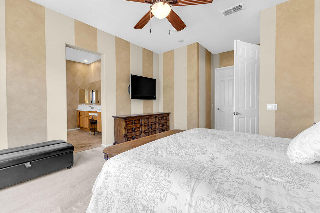 MLS #219133396DA image #25