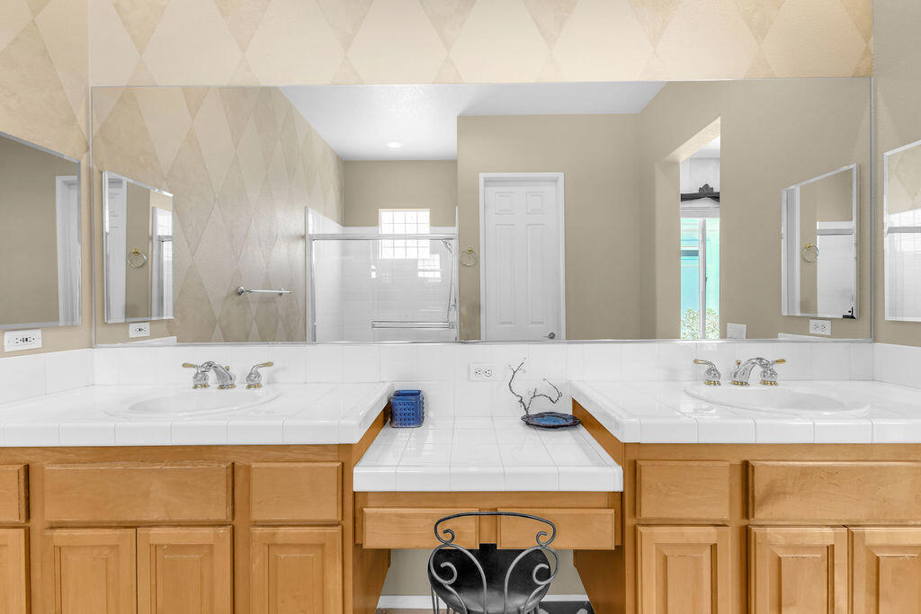 MLS #219133396DA image #27