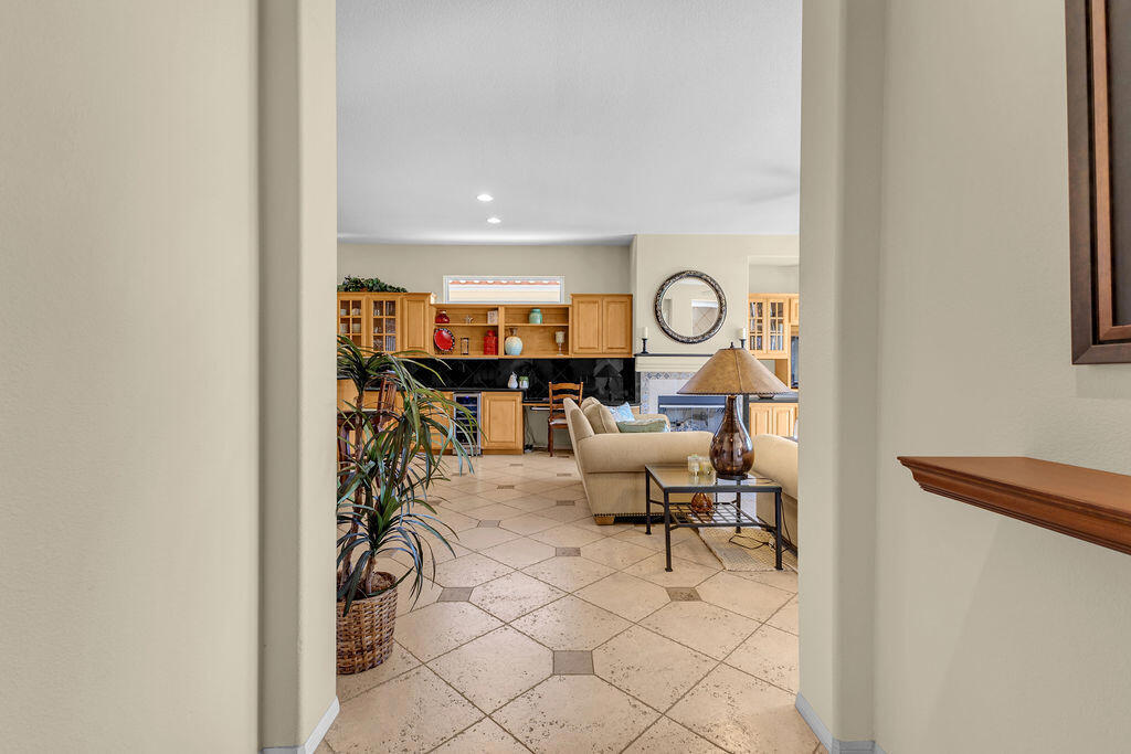 MLS #219133396DA image #5