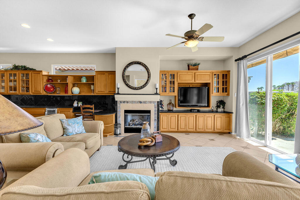 MLS #219133396DA image #8