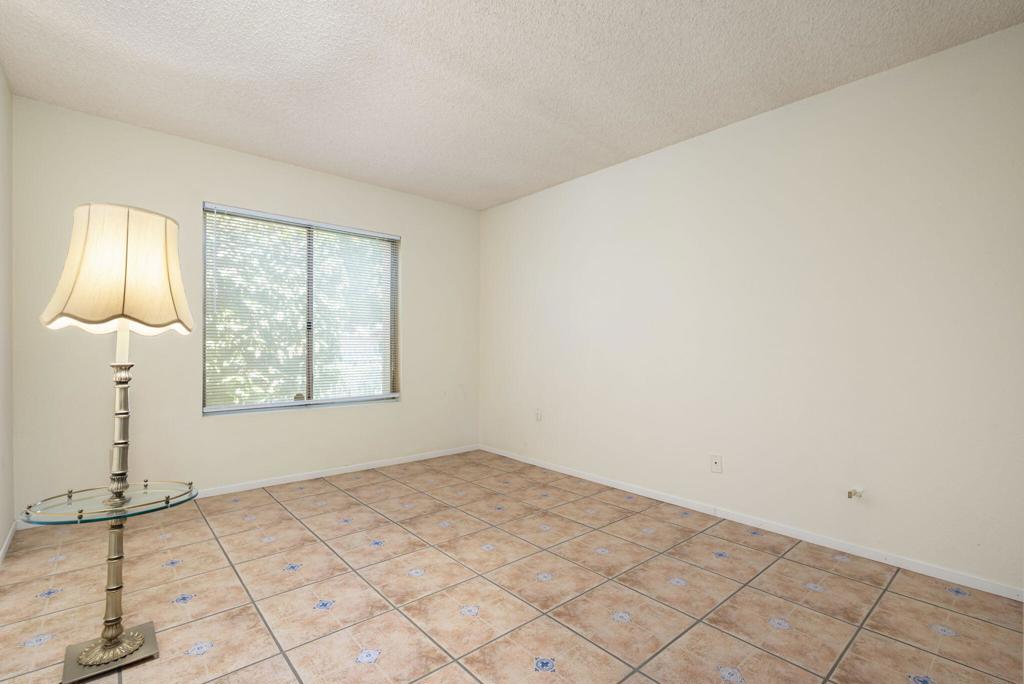 MLS #219133404DA image #10