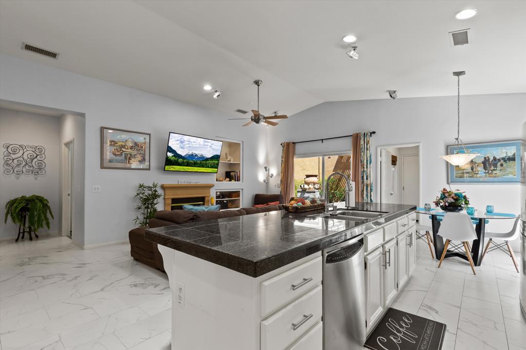 MLS #219133454DA image #13