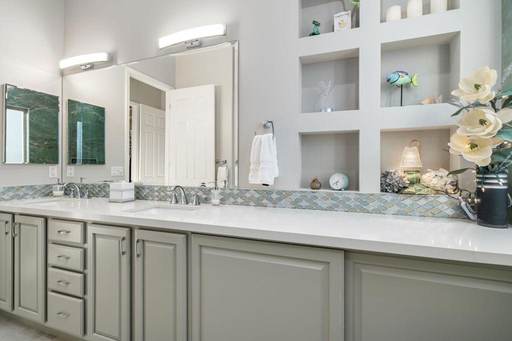 MLS #219133466DA image #17